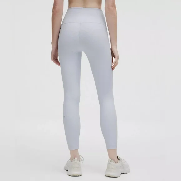 NWT Lululemon Athletica 3D Jacquard Diamond Train HighRise 25" SIZE10 Blue W/bag - Picture 6 of 11